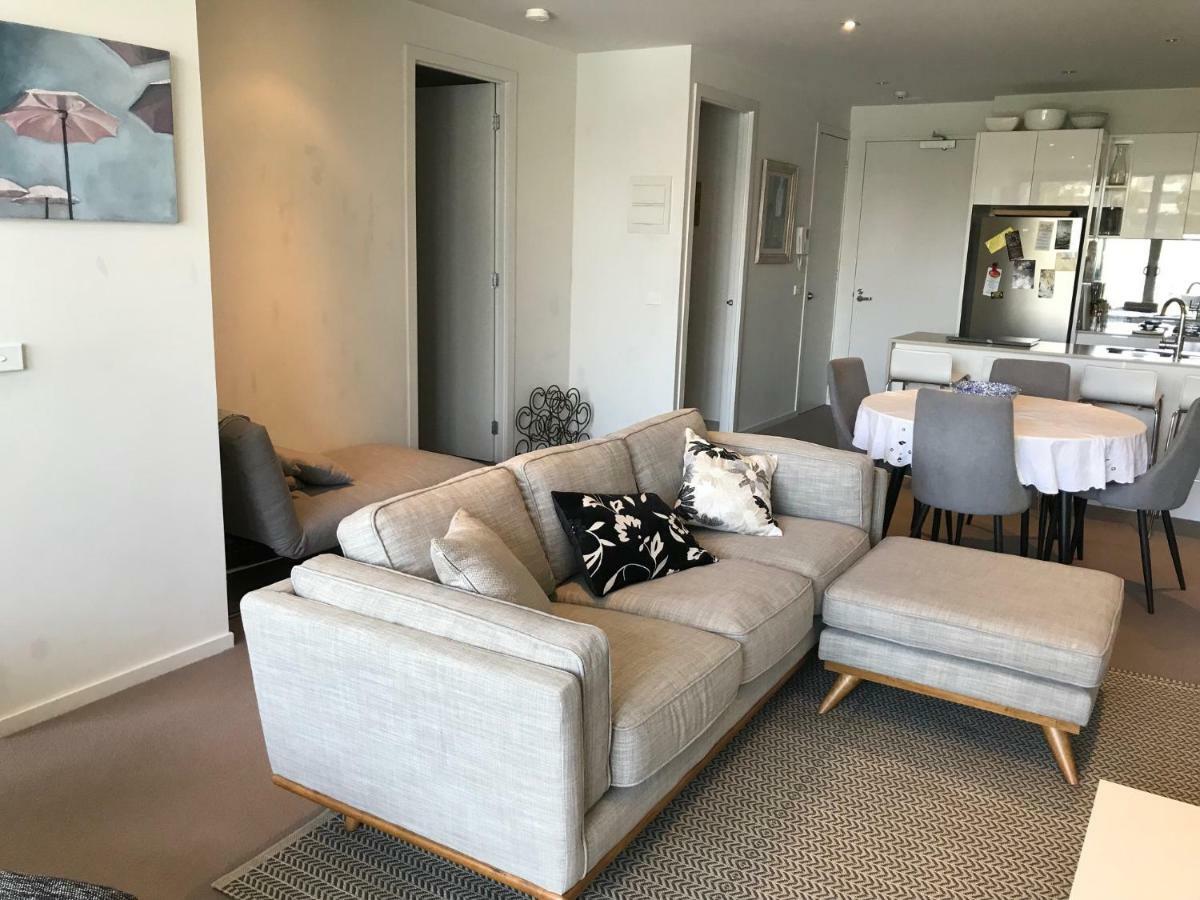 Marina View Apartment On The Maribyrnong River, Melbourne Exterior foto